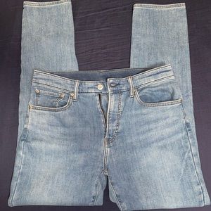 Uniqlo EZY Slim-Fit Jeans